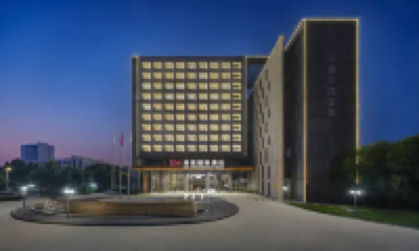 ESA International Hotel Hotels near Jialuhe Railway Station