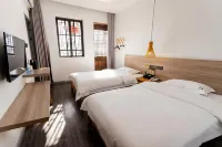 Yilu B&B (Lichuan Ancient City) Hotels in Lichuan