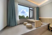 Jiuhuashan Huxiangge Homestay (Meat Body Palace Branch)
