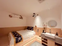 Ale Recluse Art Villa Hotel Hotels in Hebi