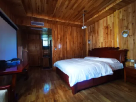 Resource Jinshan Manor Hotels in Ziyuan