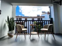 Fuxian Lake Harbour Jiayuan Inn (Guanglong Town) - พร้อมระเบียง