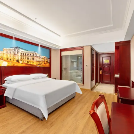 Vienna  Hotel (Jiujiang Hukou Shizhongshan Avenue)