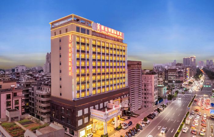Vienna International Hotel  Guangdong Huazhou East