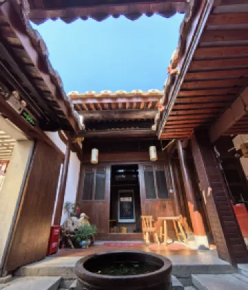 Minnan Yuqing Courtyard Homestay (Kaiyuan Temple Branch, West Street, Quanzhou Ancient City)