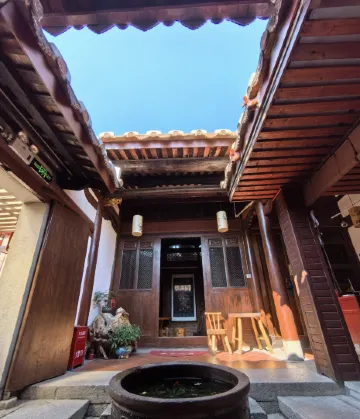 Minnan Yuqing Courtyard Homestay (Kaiyuan Temple Branch, West Street, Quanzhou Ancient City)