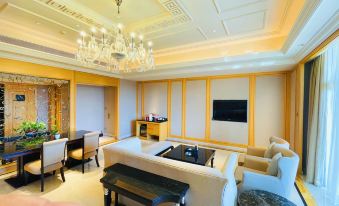 Island International Hotel