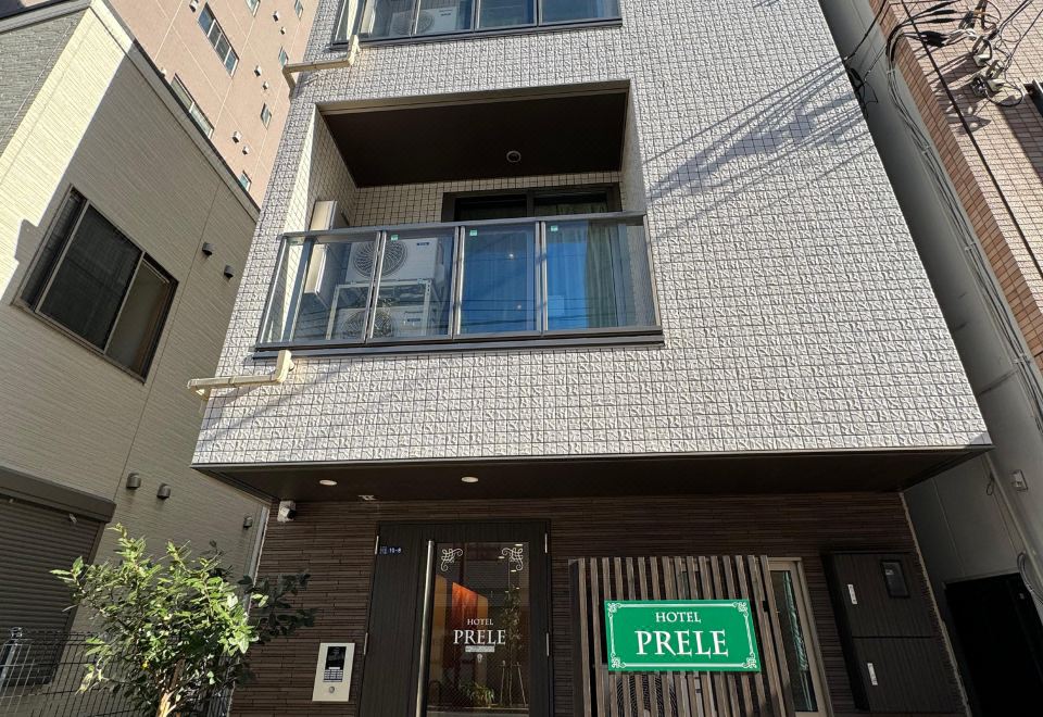 2. Hotel Pr..