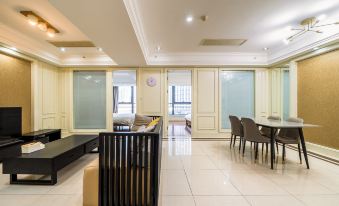 Phoenix International Serviced Apartment