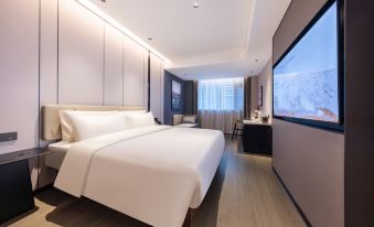 Atour Hotel Shenzhen Huaqiangbei Commercial Center