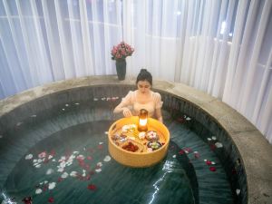 Find and Rest Hot Spring B&B in Qingcheng Mountain