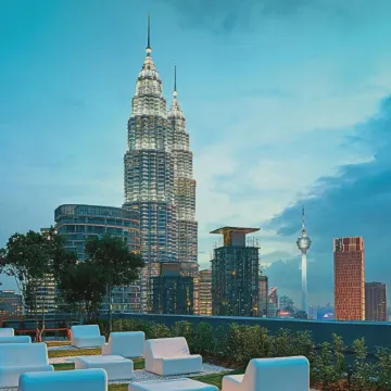 The Mews KLCC Kuala Lumpur by ALMA ( Swimming Pool + 10Mins Walk to KLCC ) Отели рядом с достопримечательностью «Jalan Ampang»