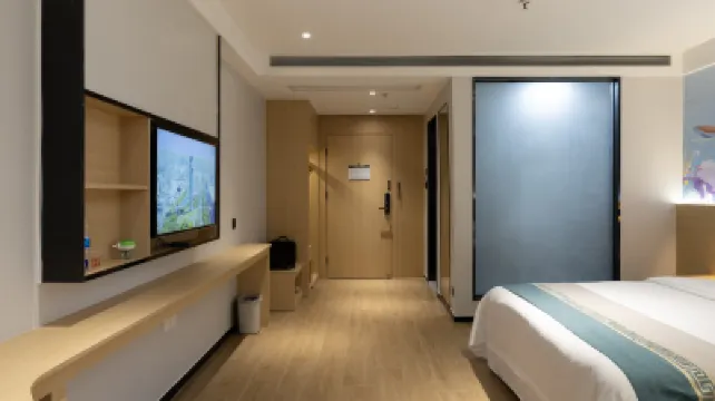 Longhai Shanghao Huating Holiday Hotel โรงแรมใกล้วัดเจ้าแม่กวนอิม