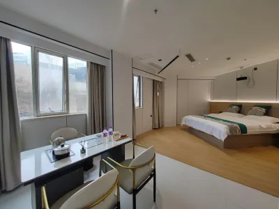 Sihe Haichuan Hostel Các khách sạn gần Wangjiang Building