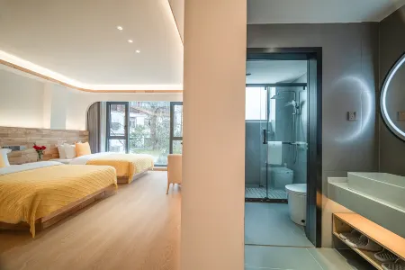 Libo County Mountain Homestay Отели рядом с достопримечательностью «Laya Waterfall»