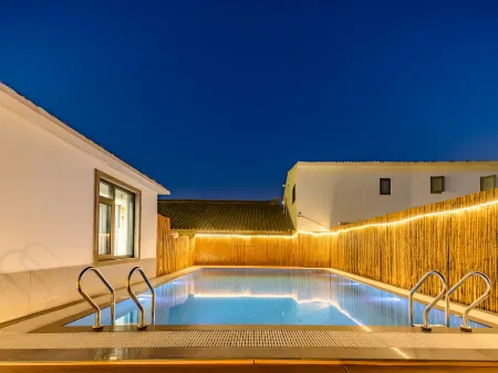 Floral Hotel·Ginkgo Villa Hotel Отели рядом с достопримечательностью «Ботанический сад Цзяньнан»