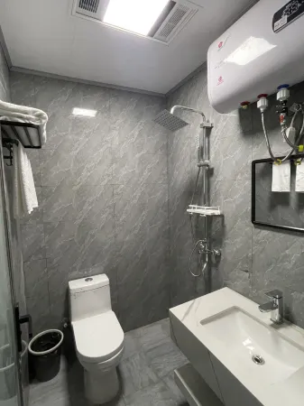 Risanggongbu Homestay Отели рядом с достопримечательностью «Lotus Sea»