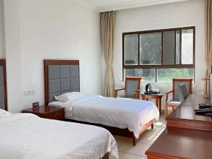 Wuzhishan Yatai Rainforest Resort Hotel