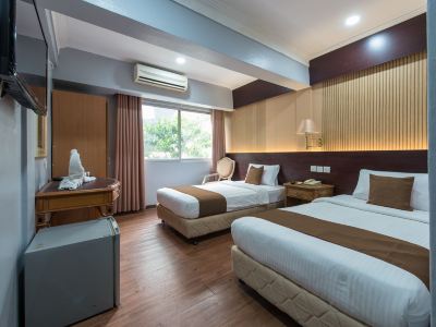 Grand Orchard Hotel Premier