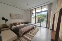 Hailingdao Yueshi Golf Resort Отели в г. Янцзян