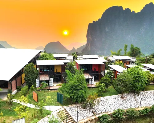 Kong Resort Vangvieng Hotel dekat Tebing Silver