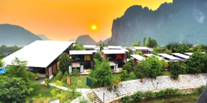 Kong Resort Vangvieng Hotels near Tham Poukham Cave