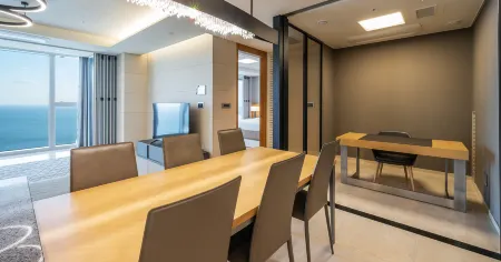 LCT Residence Y collction