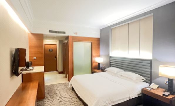 Zhongshan Junchuang Century Hotel (Lihe Plaza)