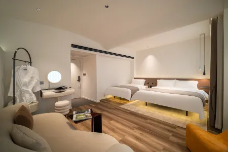 Anshun Safe House Guest House (Miaoling Tunbao Guzhen Store)