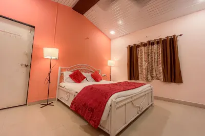 LSQ Sunita Farms Hotels in Kalamboli Tarf Waredi