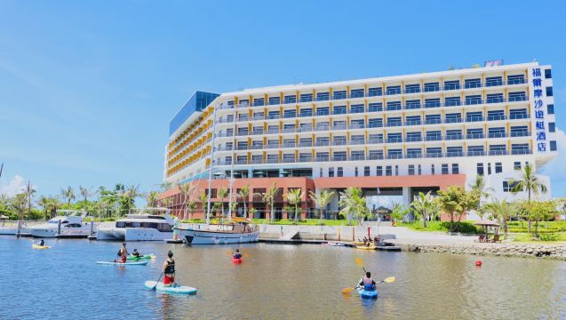 Formosa Yacht Resort Hotels in Tainan
