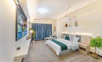QingNing Designer Apartment (Foshan Chao'an Subway Station Branch)