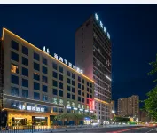 新西里麓嵐ホテル（玉林奧園広場） 玉林市博物館周辺のホテル