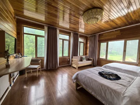 Taihe Hotel in Mohe City Отели рядом с достопримечательностью «White Birch Forest»