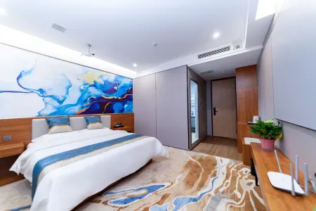 Boyaxi Giant Screen Hotel (Ningdong Mall) Отели рядом с достопримечательностью «Lingwu Xihu Park»