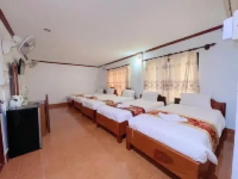 Vang Vieng Sisavang Mountain View Hotel