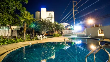 รูปภาพของบีทู พรีเมียร์ โฮเทล แอนด์ รีสอร์ท