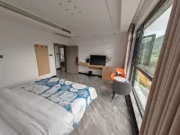 Xiongfei Inn Homestay