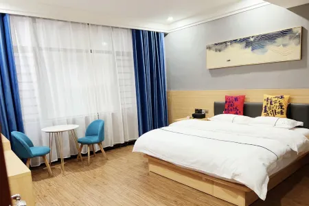 Daoxian Imperial Court Hotel