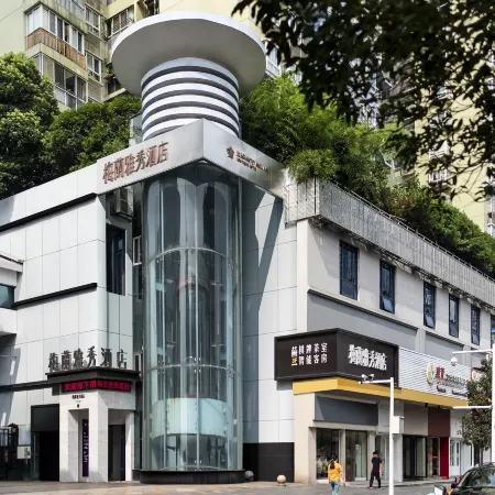 Elegantly Mellan boutique Hotel.