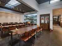 Shanghai Bu She Jiangnan Homestay (Zhujiajiao Ancient Town Branch) Отели рядом с достопримечательностью «Парк Ориентал-Лэнд»