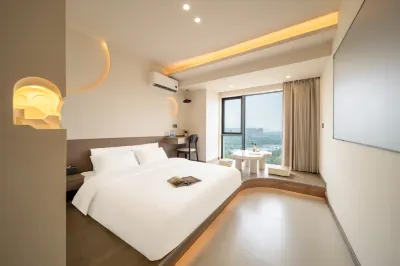 Qisu Designer Hotel Các khách sạn gần Nanjing Qixiashan Scenic Area
