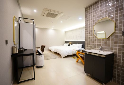 동대문 새턴호텔