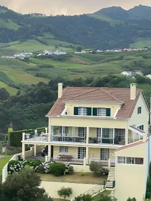 VISTA DO TOPO Hotels near Pequena Rota PR21 SMI - Salto da Farinha - Podrão das Alminhas