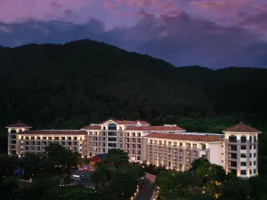 LongPo Bay Hotel
