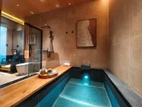 Ruyuan Hot Spring Homestay (xinzhou Ancient City Branch) Hotels in Xinzhou