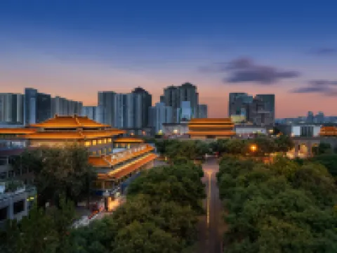 Country Inn & Suites by Radisson，Xi'an Bell & Drum Towers Flagship Hotel Hotels in Xi'an