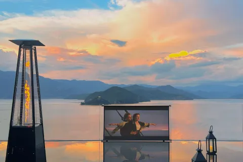 Lugu Lake Arabella Lake View Manor