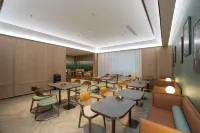 YIXINGMANJUHOTEL