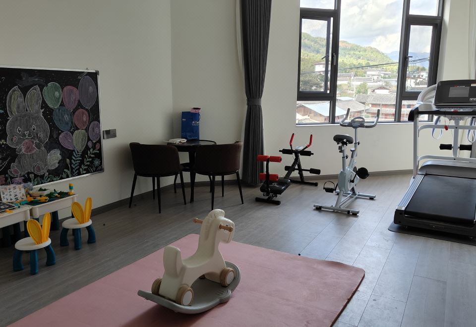 산수이 윤주 · 위룽 · 스노 | 마운틴 뷰 스노 리조트 호텔